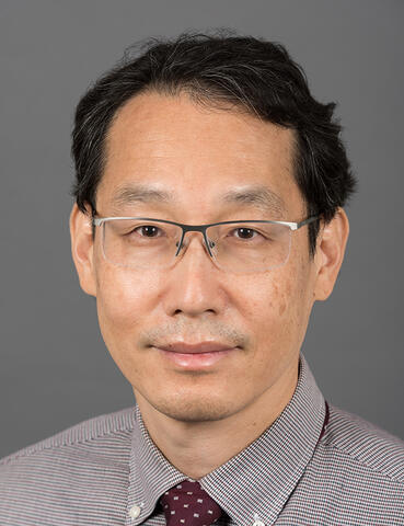 Kwonmoo Lee