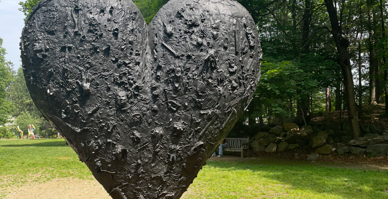 Heart sculpture